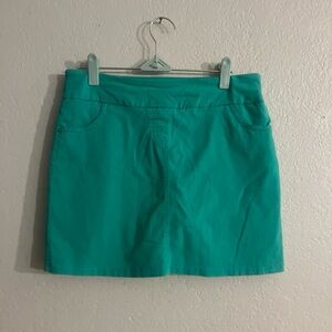 Attyre Vibrant Teal Mini Skort